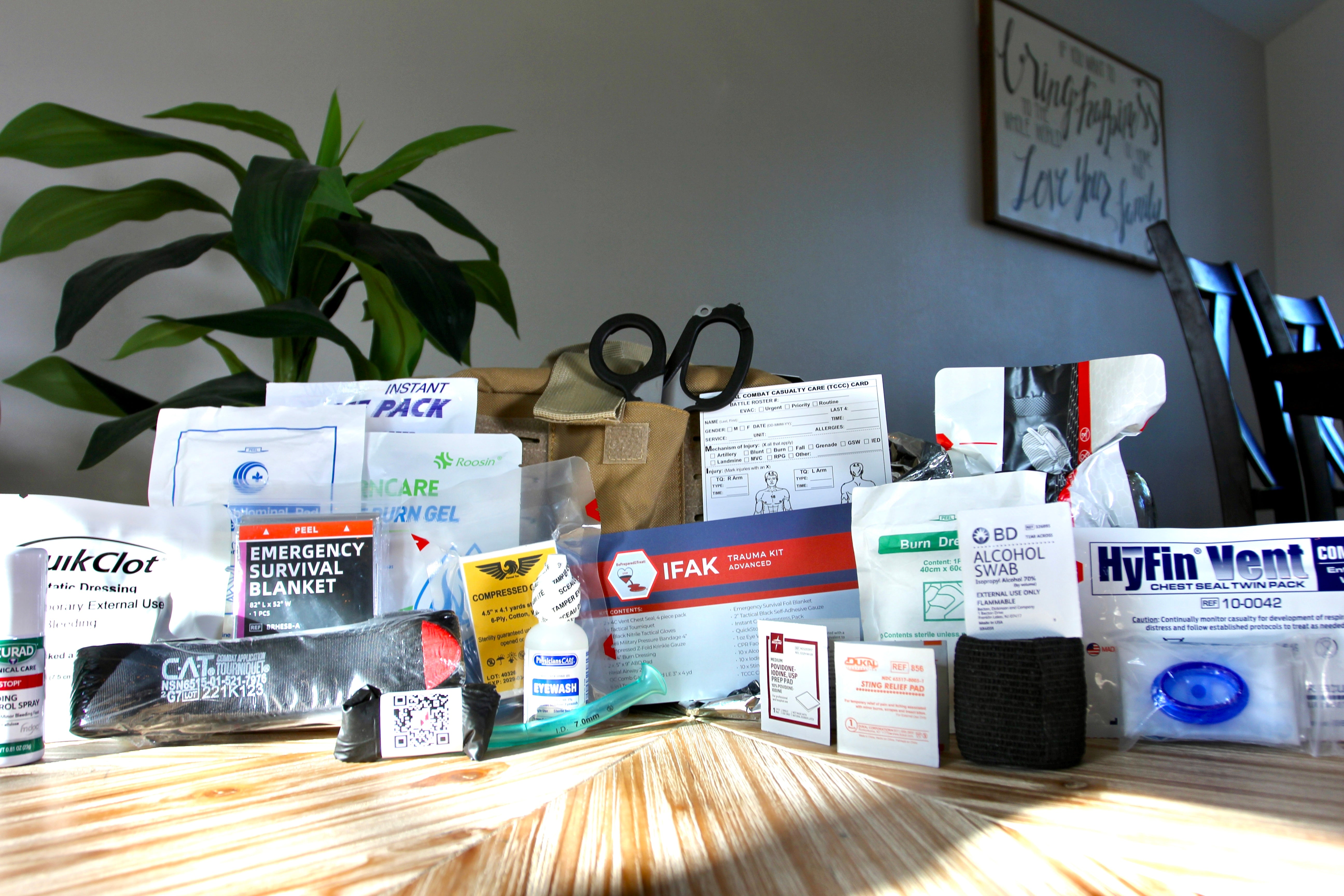 overview of trauma care and emergency medical supplies included in the Police2Bag